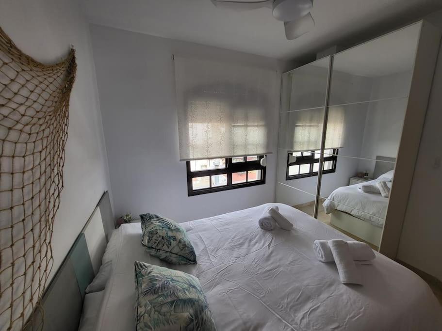 Apartamento Moderno Cerca Del Mar-Playa Y Centro A 2 Min Εστεπόνα Εξωτερικό φωτογραφία