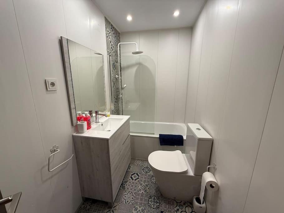Apartamento Moderno Cerca Del Mar-Playa Y Centro A 2 Min Εστεπόνα Εξωτερικό φωτογραφία