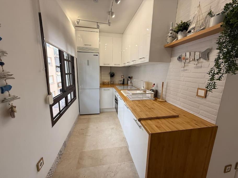Apartamento Moderno Cerca Del Mar-Playa Y Centro A 2 Min Εστεπόνα Εξωτερικό φωτογραφία