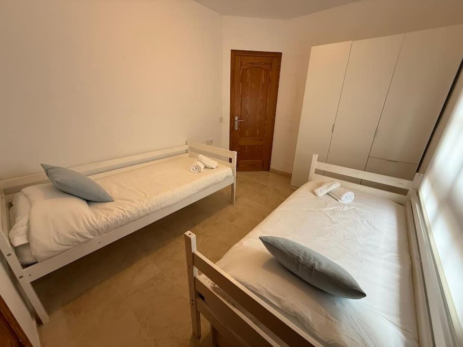 Apartamento Moderno Cerca Del Mar-Playa Y Centro A 2 Min Εστεπόνα Εξωτερικό φωτογραφία
